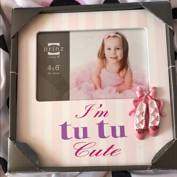 Picture frame - Picture 1 of 1